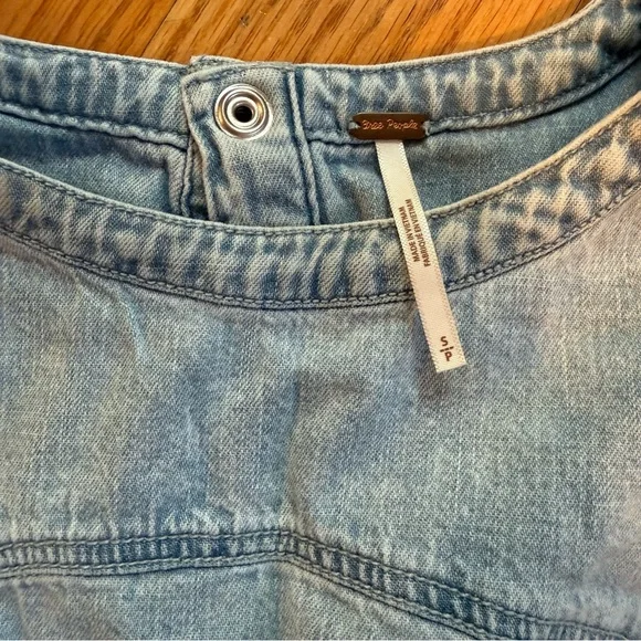 Free People Light Blue Denim Short Sleeve Tee - Picture 2 of 3